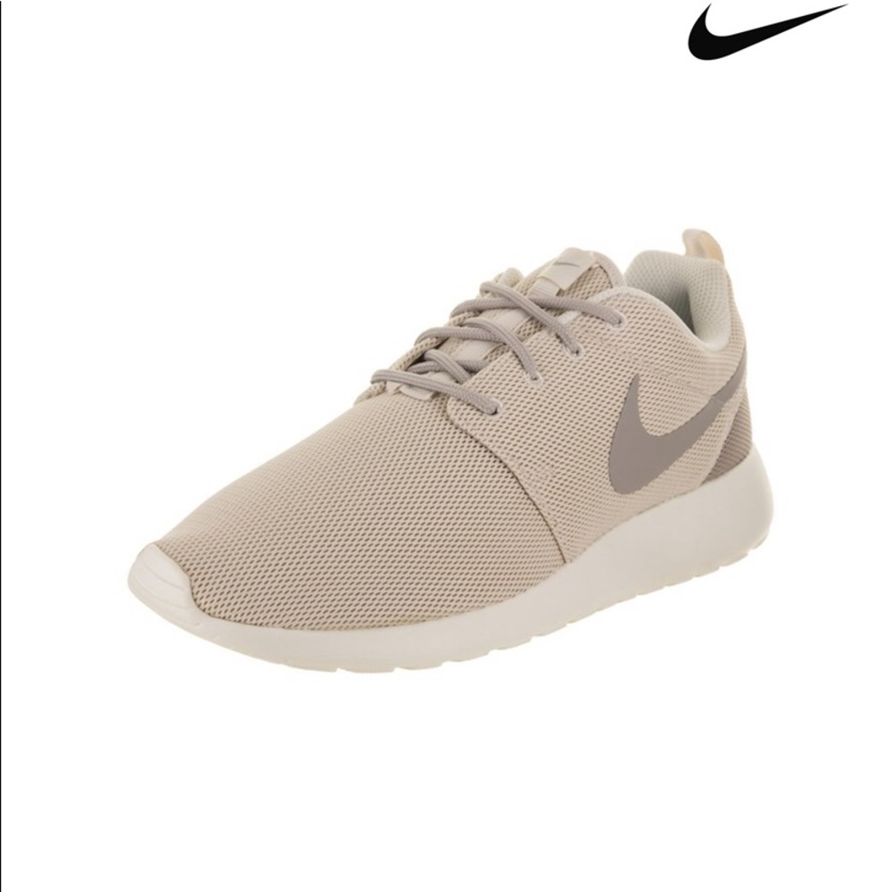 Women’s Nike Roshe One